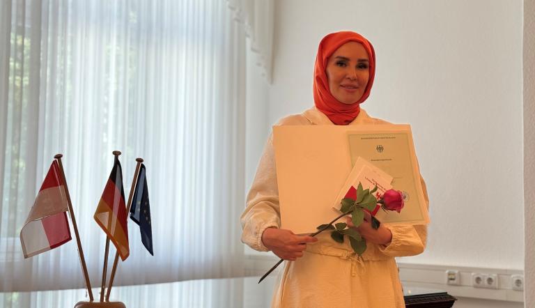 Einbürgerungen in Potsdam. Zehra Torlak auf der Einbürgerungsfeier am 30. Juni 2026