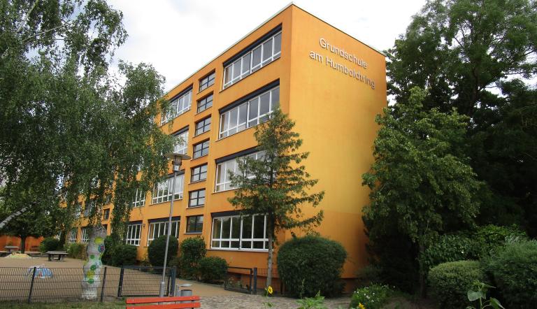 Grundschule am Humboldtring