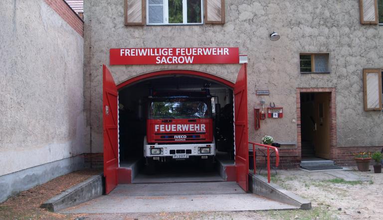 Feuerwehrhaus_Alt_Sacrow