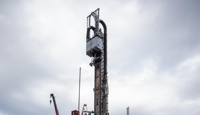 Tiefengeothermie - Bohrturm an der Heinrich-Mann-Allee, 2023 Tiefengeothermie - Bohrturm an der Heinrich-Mann-Allee, 2023