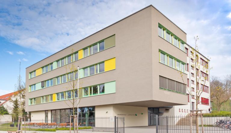 Grundschule Ludwig Renn Grundschule Ludwig Renn
