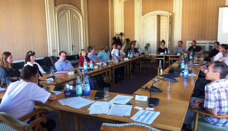 Gespräch des Oberbürgermeisters mit Vertreterinnen und Vertretern der Kirchen und Religionsgemeinschaften