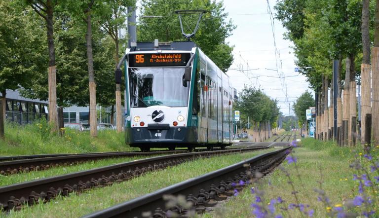 Tram der ViP Verkehrsbetrieb Potsdam GmbH Tram der ViP Verkehrsbetrieb Potsdam GmbH