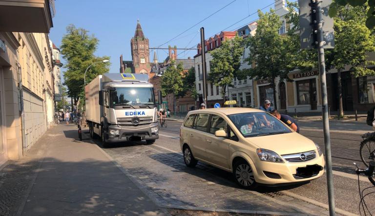 Das Ordnungsamt der Landeshauptstadt Potsdam im Einsatz für mehr Verkehrssicherheit.