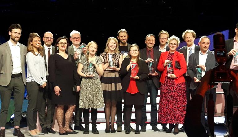 Die Landeshauptstadt Potsdam erhält den "Innovation In Politics Award" für Menschenrechte für das Projekt "Städte Sicherer Häfen"