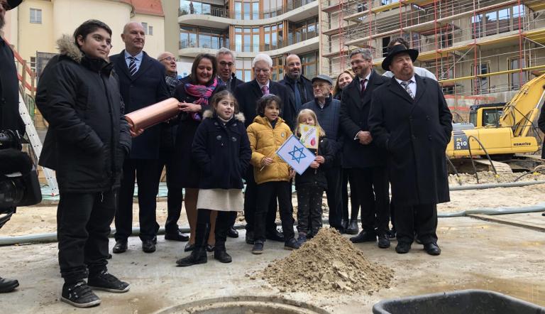 Am 8. November 2021 wurde in Potsdam der Grundstein für die Synagoge gelegt.