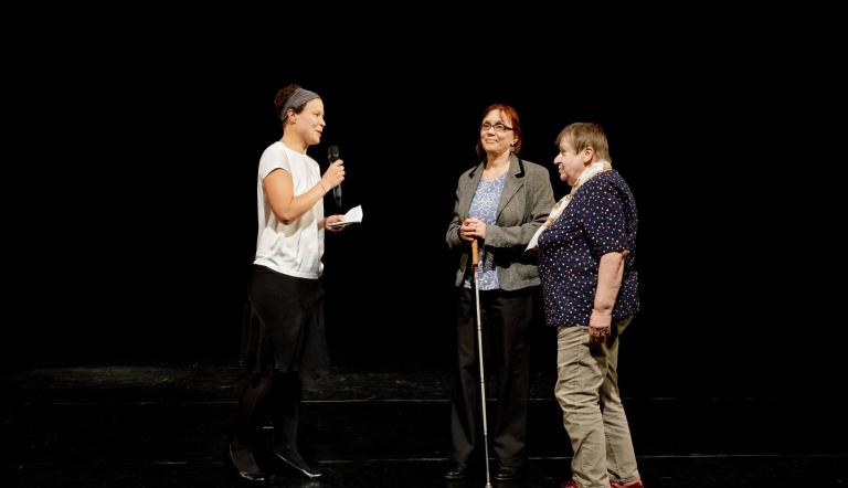 3. Plazierten Heike Thiel und Birgit Böhme (von links nach rechts: Beauftragte für Menschen mit Behinderung: Tina Denninger, Heike Thiel, Birgit Böhme
