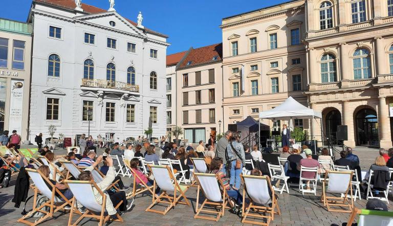 Gedenkveranstaltung zum 89. Jahrestag der Bücherverbrennung in Potsdam.