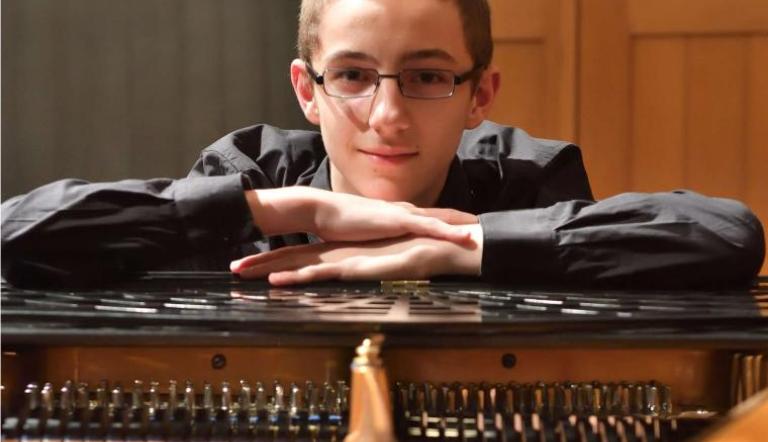 Stefan Gottschall. Foto Städtische Musikschule Potsdam Johann Sebastian Bach Stefan Gottschall
