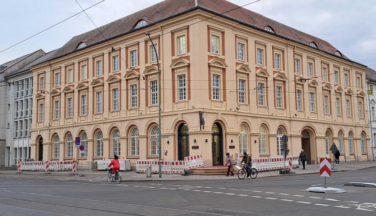 Haus des Handwerks, Haus des Handwerks,