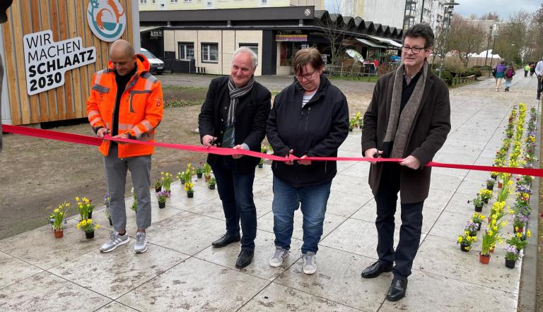 Eröffnung der neuen Langen Linie zwischen Magnus-Zeller-Platz und Schlaatzer Markt. Foto STADTKONTOR/ Kati Feldmann Eröffnung der neuen Langen Linie zwischen Magnus-Zeller-Platz und Schlaatzer Markt
