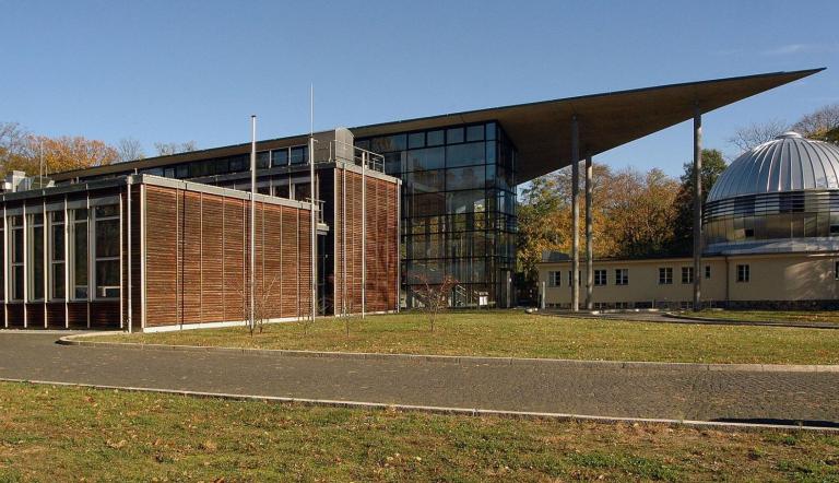 Leibniz-Institut für Astrophysik Potsdam (AIP)
