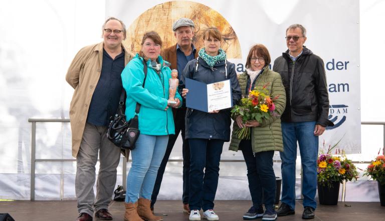 Klimapreisträgerinnen 2022 für das OSZ 2, Europaschule Potsdam (Foto: Stefan Gloede)