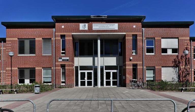 Friedrich-Wilhelm-von-Steuben-Gesamtschule Friedrich-Wilhelm-von-Steuben-Gesamtschule