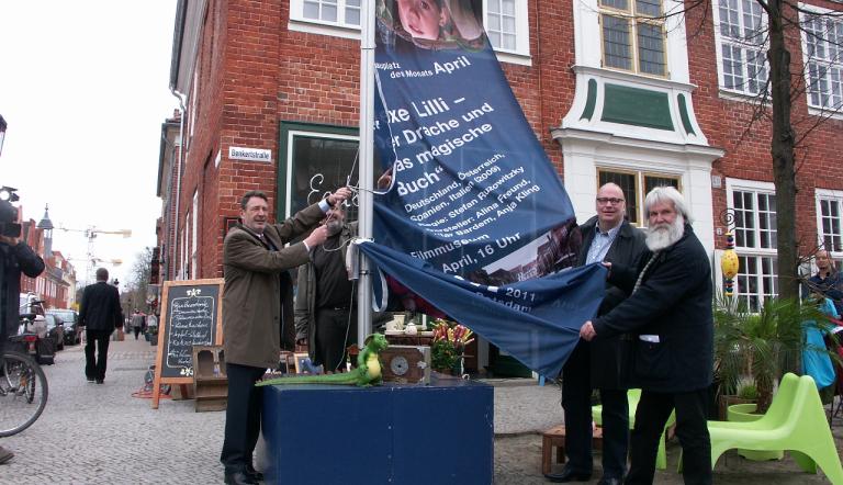 Filmschauplatzeröffnung im Holländischen Viertel