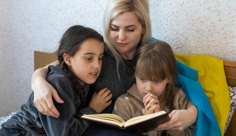 Zahlreiche Familien aus der Ukraine werden in Potsdam betreut. Mit dem Sonderbauprogramm und den temporären Unterkünften werden kurzfristig neue Kapazitäten geschaffen.