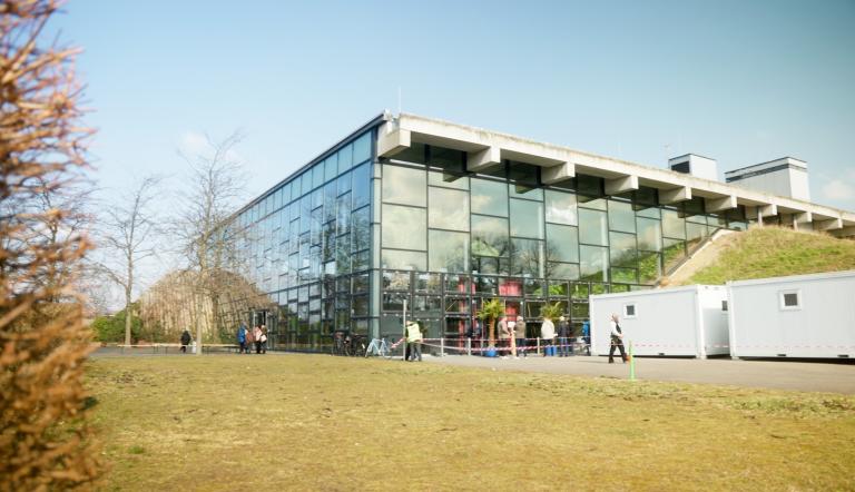 Die Orangerie in der Biosphäre als Anlaufstelle für Geflüchtete 2022.