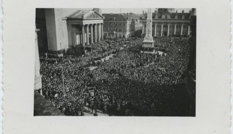 Alter Markt am Tag von Potsdam. Foto Ina Muster-Schatzmann Alter Markt am Tag von Potsdam. Foto Ina Muster-Schatzmann