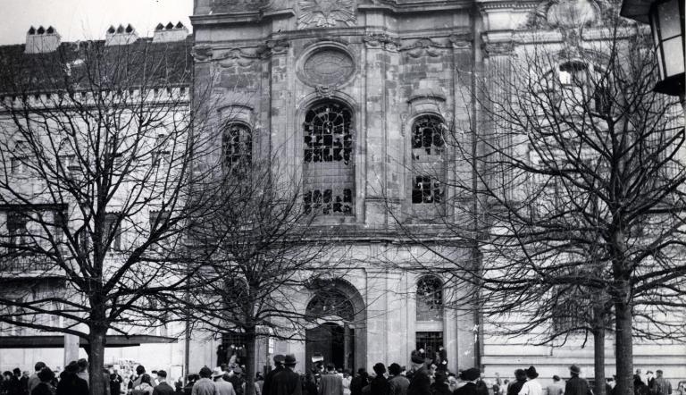 Reichspogromnacht (Die zerstörte Synagoge am Wilhelmplatz | 10.11.1938)