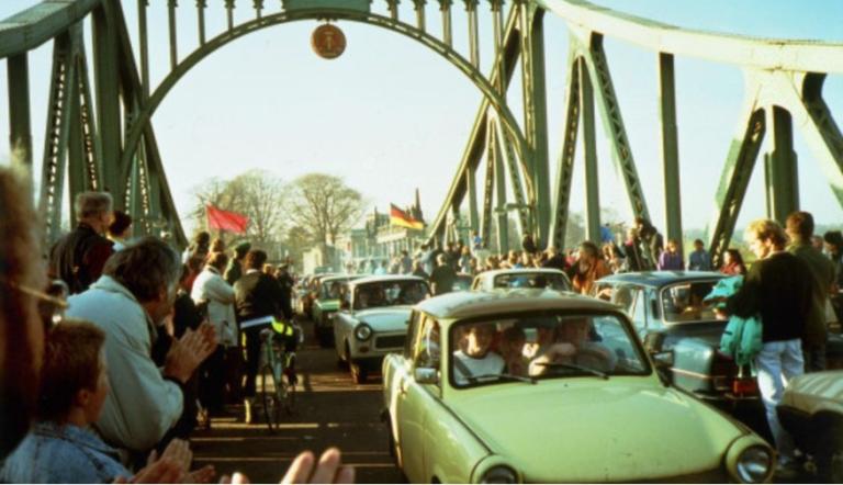 Glienicker Brücke, 1989 |