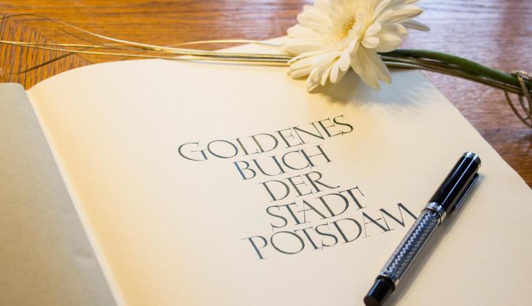 Das Goldene Buch der Landeshauptstadt Potsdam Das Goldene Buch der Landeshauptstadt Potsdam