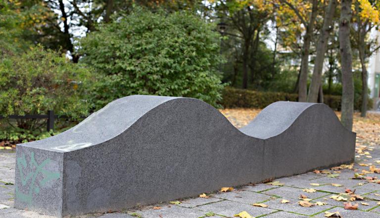 Großer Krake (Kinderrutsche), Wellen (© Dirk Alexander Schermer)