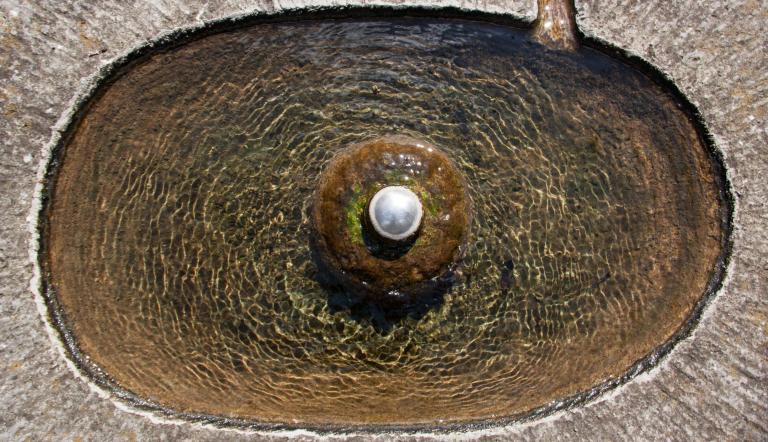 Sandsteinbrunnen (© Dirk Alexander Schermer)