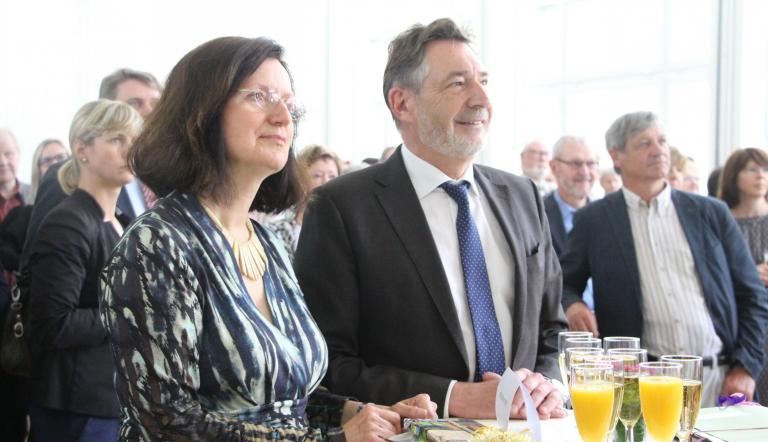 Feierliche Verabschiedung von der Beigeordneten Dr. Iris Jana Magdowski mit Oberbürgermeister Jann Jakobs.