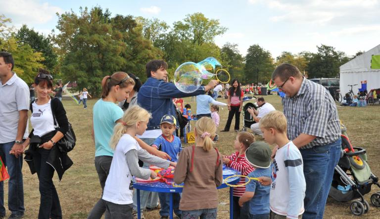 Familienfest im Volkspark