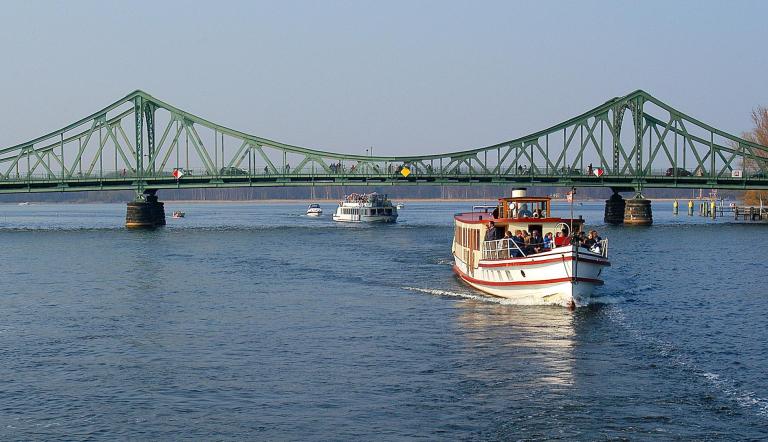 Glienicker Brücke