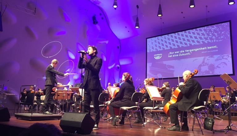 Neujahrsempfang 2019 im Nikolaisaal Potsdam, 'Kling Klang' Neujahrsempfang 2019 im Nikolaisaal Potsdam, 'Kling Klang' (© Stefan Schulz)