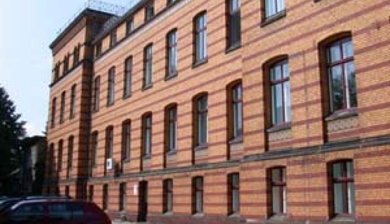 The GeoForschungsZentrum — the Geo Research Centre — stores its books in the building of the former geodetic institute (house # A17) - a brick building in classical style which was first opened in 1892.