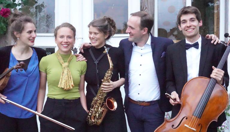 Ensemblefoto, Foto: Marcel Pilz, Lizenz: Klingendes Gut GbR