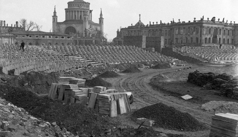 Foto: Bau des ETS, 1948-49 © Potsdam Museum, FS21008-4, Foto Gerhard Hillmer