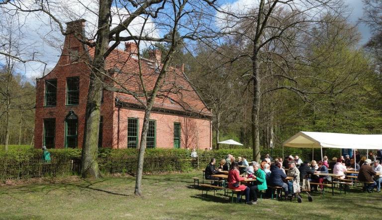 Saisonauftakt am Jagdschloss Stern, Foto: Förderverein Jagdschloss Stern – Parforceheide e.V., Lizenz: Förderverein Jagdschloss Stern – Parforceheide e.V.