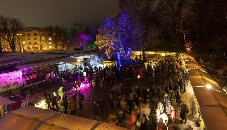 Nikolausmarkt auf dem Lottenhof, Foto: André Stiebitz, Lizenz: Potsdam Marketing und Service GmbH