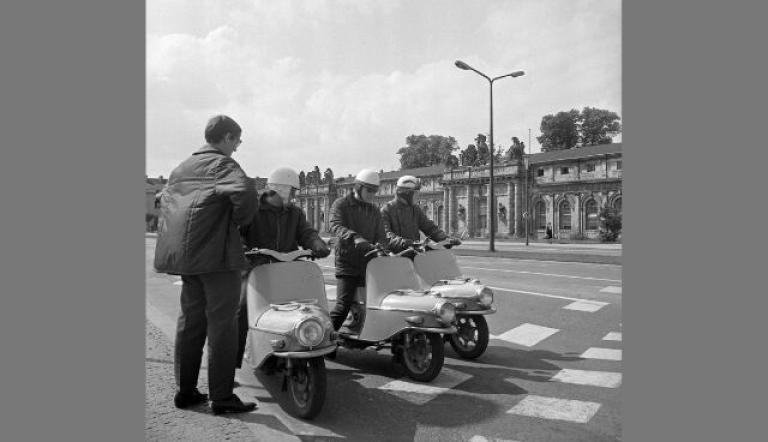 Straßenszene am Marstall, Foto: Werner Taag, Lizenz: PM