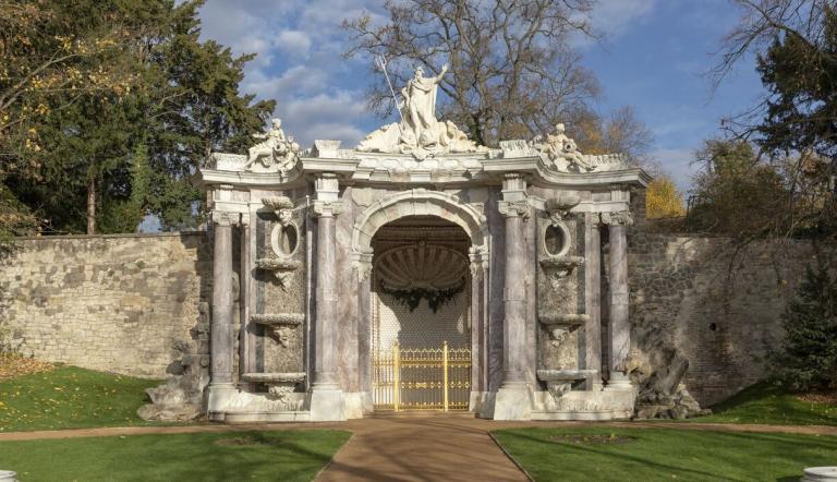 Park Sanssouci, Neptungrotte im Östlichen Lustgarten , Foto: André Stiebitz, Lizenz: © PMSG, SPSG