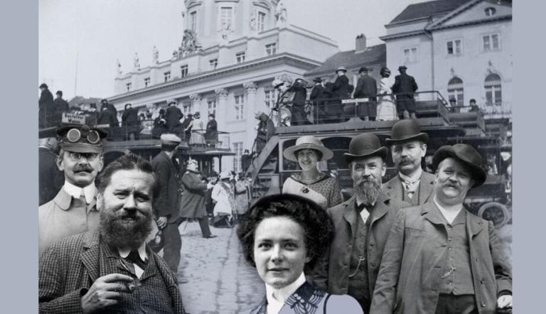 Reisebusse vor dem Alten Rathaus, Fotocollage mit Bildern um 1910, Foto: Collage Stich, unbekannter Fotograf, Lizenz: Potsdam Museum