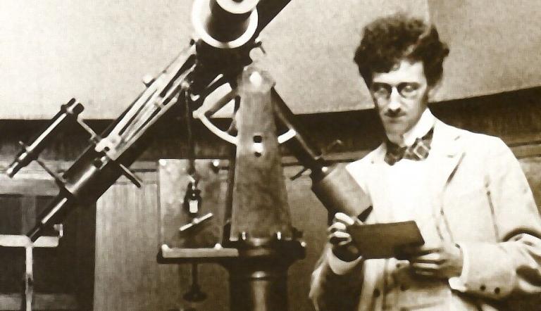 Bürgel in der Sternwarte, Foto: Bürgel, Lizenz: URANIA-Planetarium