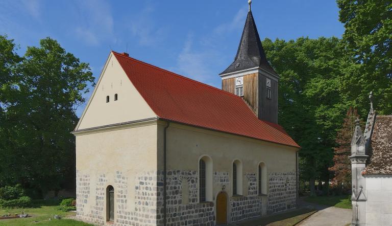 Dorfkirche Groß Glienicke, Foto: Steffen Zachow, Lizenz: Steffen Zachow