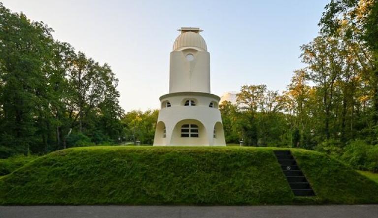 Einsteinturm, Foto: Thomas Wolf, Lizenz: Wüstenrot Stiftung