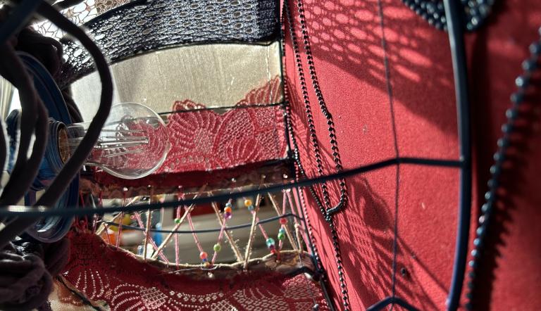 umdekorierter Lampenschirm, Foto: Myrijam Stoetzer, Lizenz: Myrijam Stoetzer