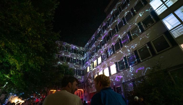 PACE RZ Projektion, Foto: Xenorama GbR, Lizenz: Xenorama GbR